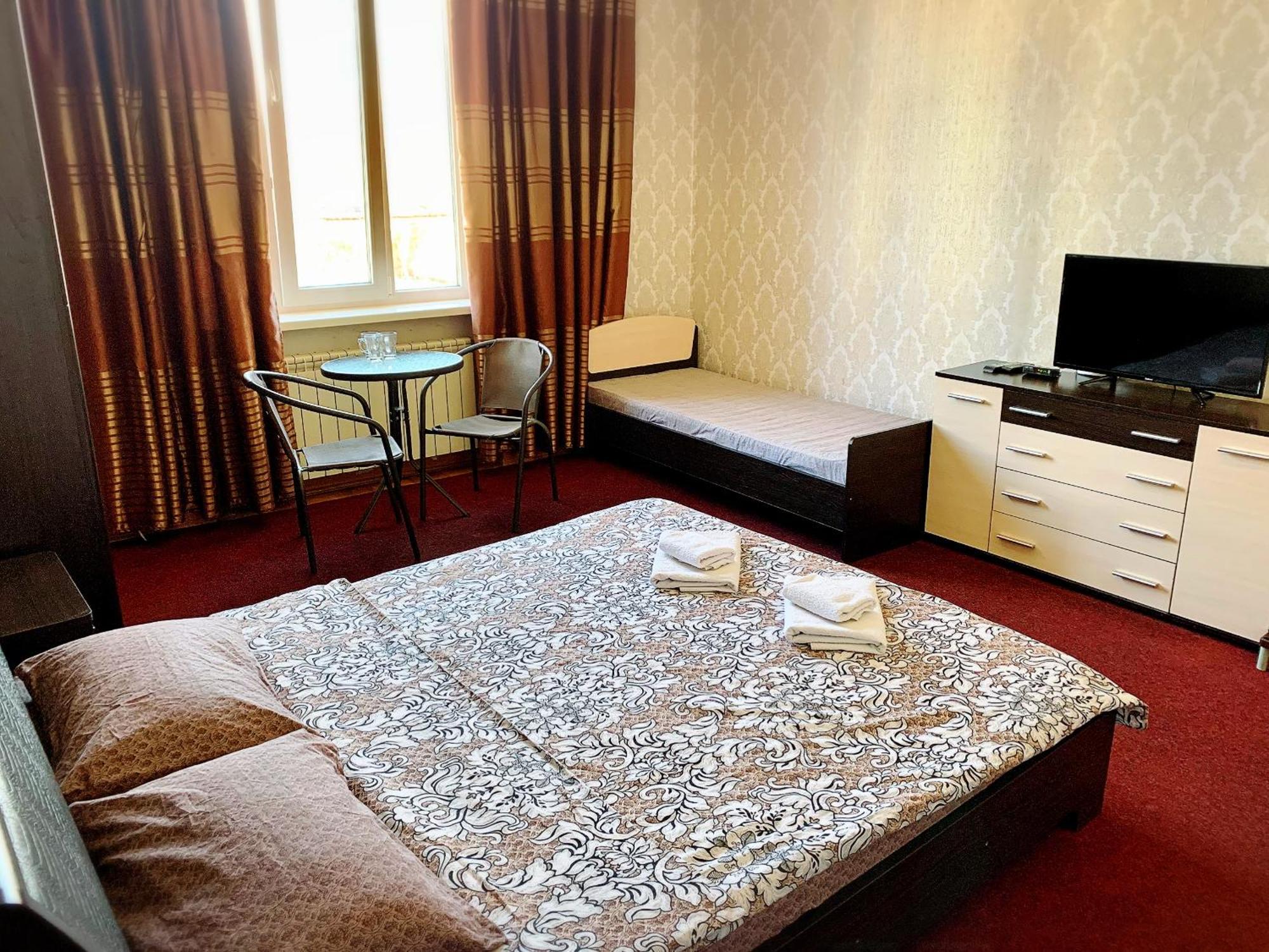 Mini-Hotel Sakvoyage แชร์นิฟซี ภายนอก รูปภาพ